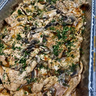 FULL TRAY CHICKEN MARSALA C