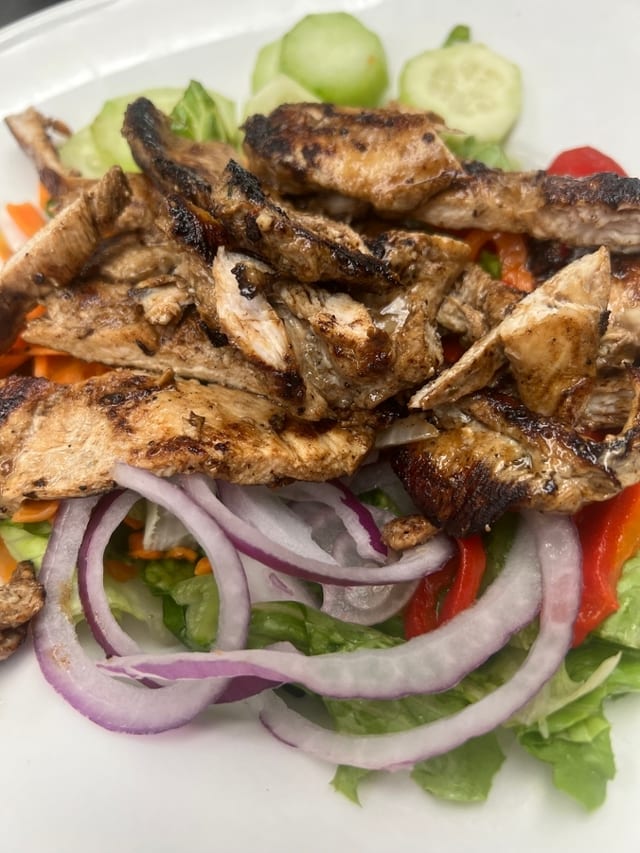GRILLED CHICKEN SALAD.