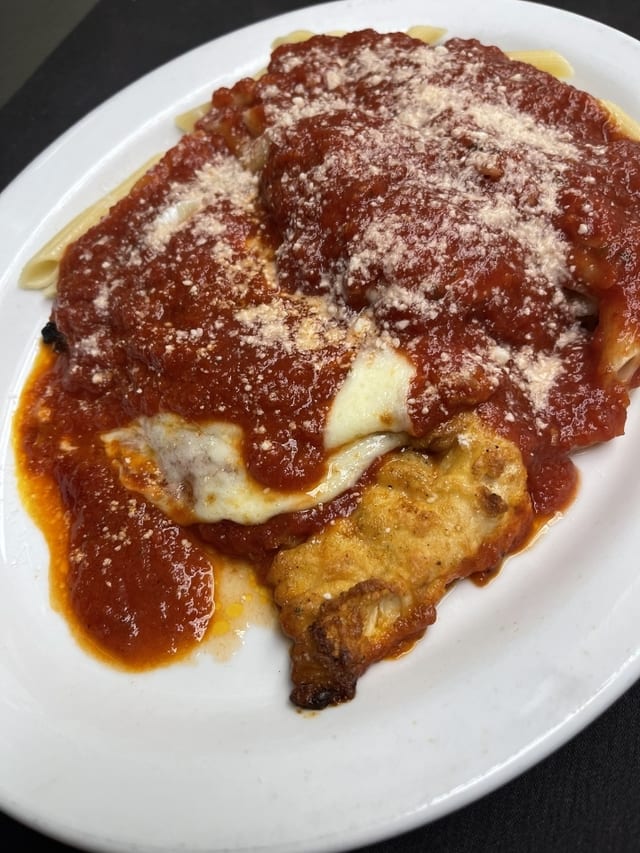 Chicken Parmigiana L.