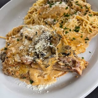 CHICKEN PORTOBELLO L