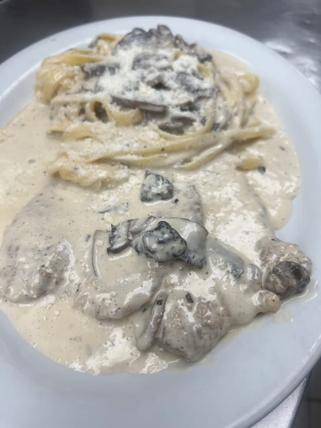 Veal Gorgonzola L.