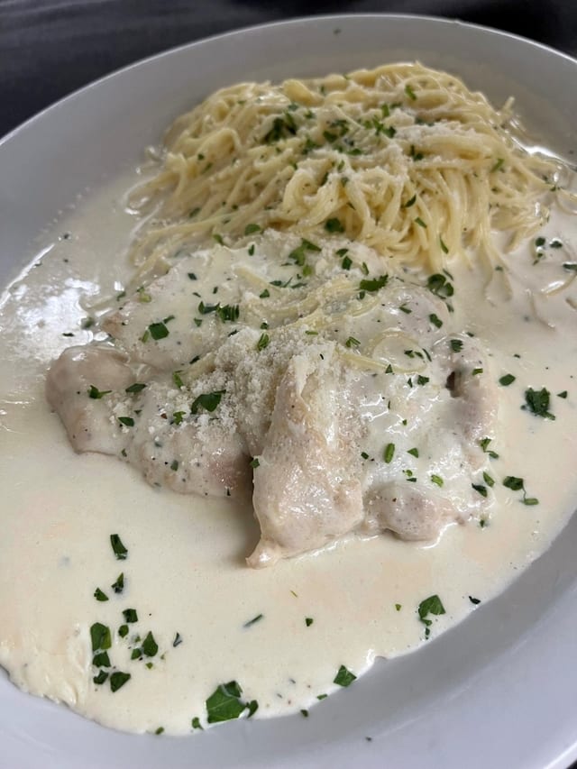 Chicken Alfredo D.