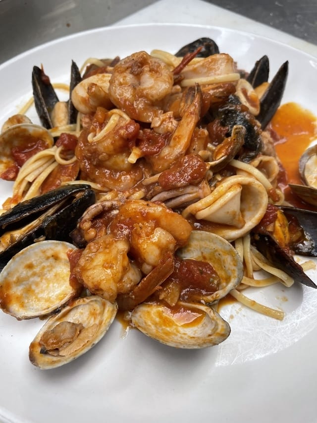 Zuppa Di Pesce L.