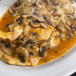 CHICKEN MARSALA L