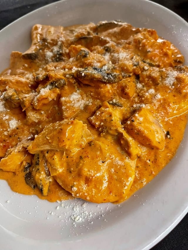 Cheese Ravioli Al Salmon D.