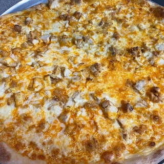 LARGE BUFFALO CHICKEN PIZZA
