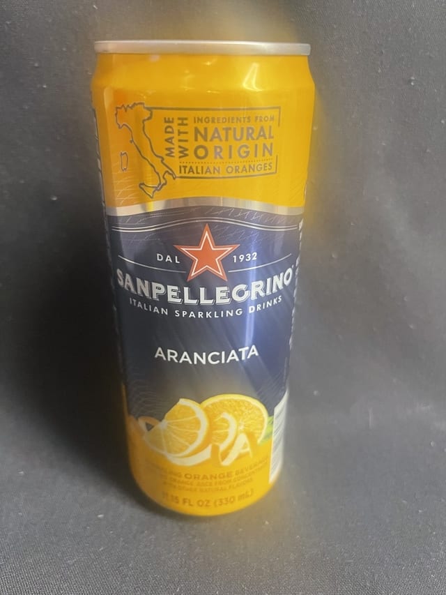 Aranciata San Pellegrino.