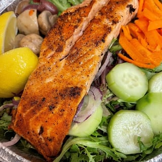 GRILLED SALMON SALAD