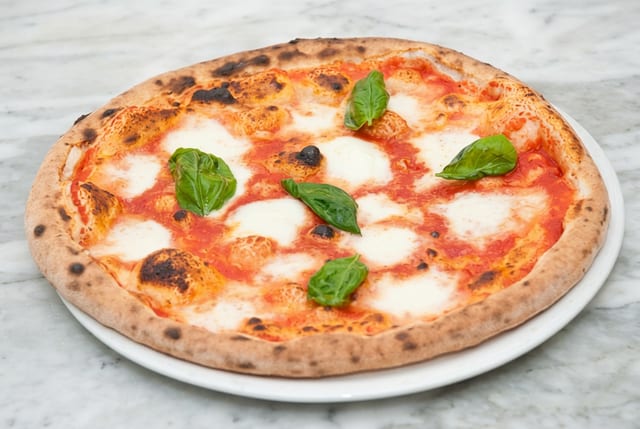 Large Margherita.